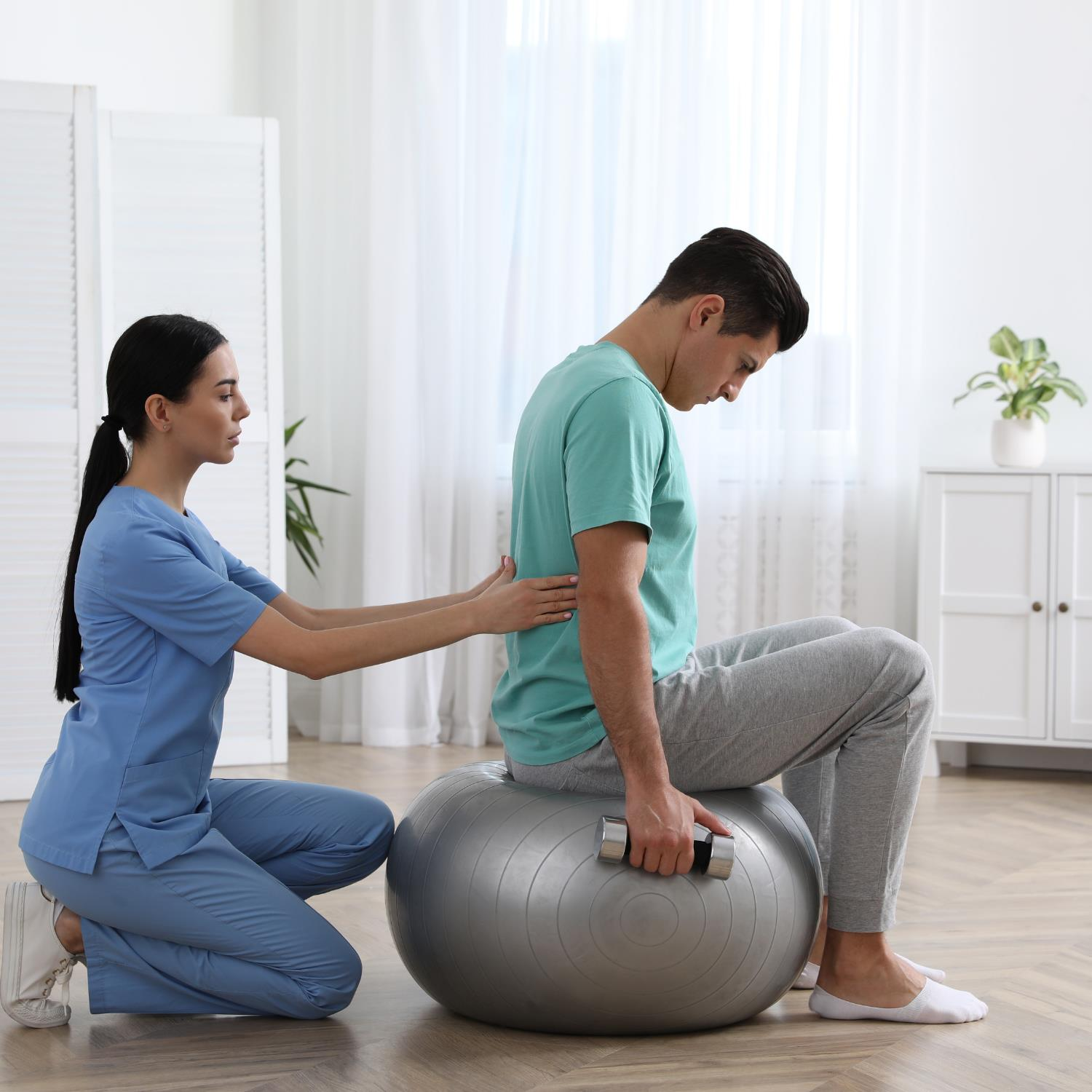 Kifoz (Kamburluk)  Danışmanlığı (Yüz Yüze)