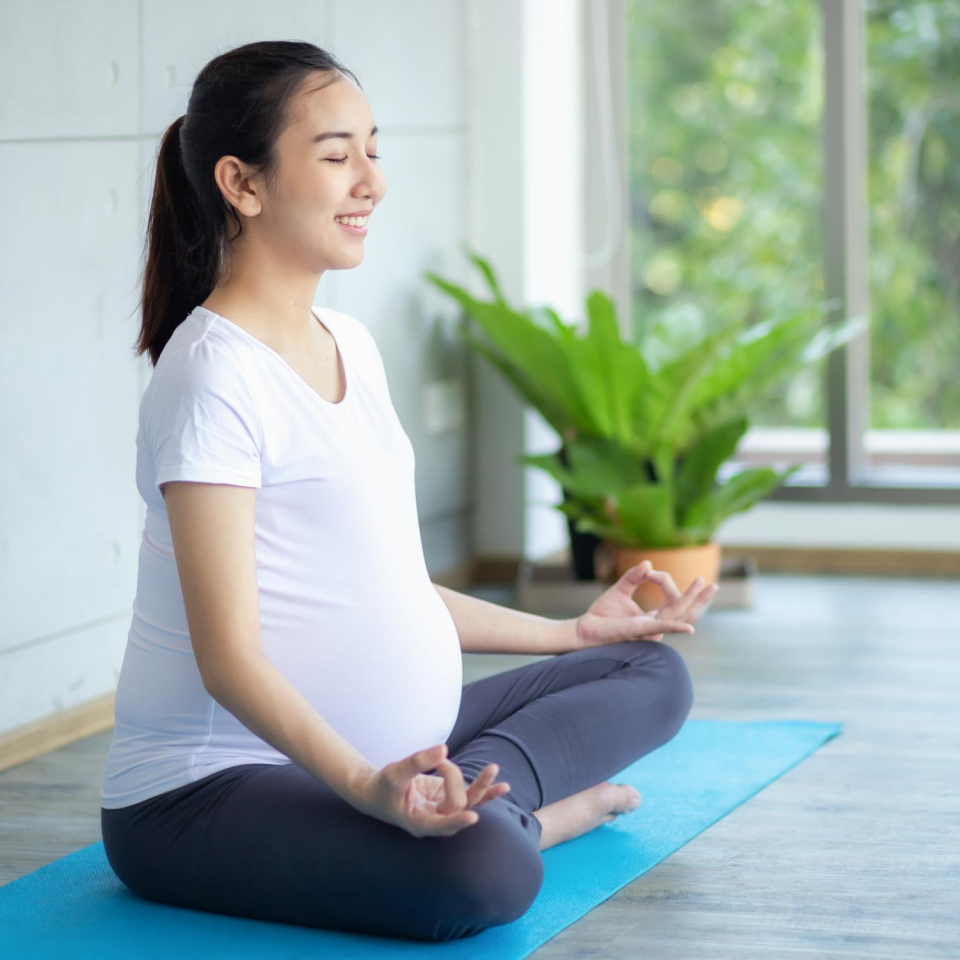 Hamile Yogası (Yüz Yüze)