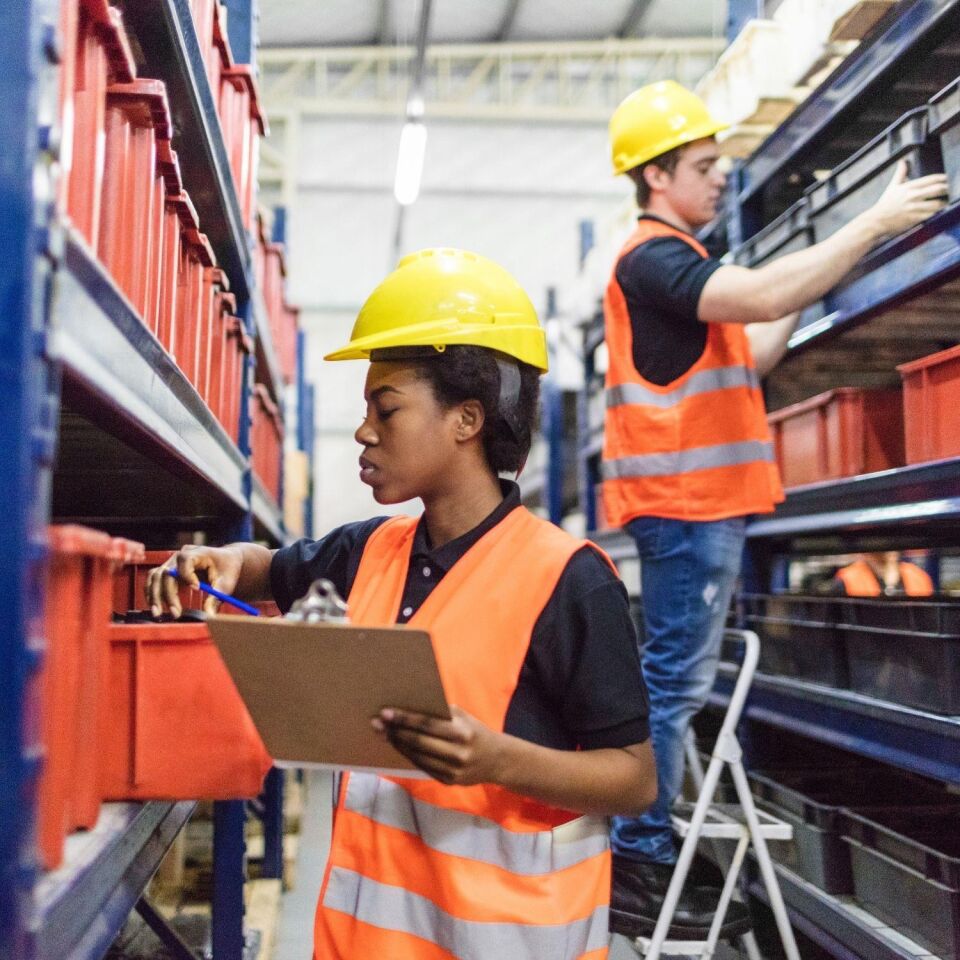 Fabrika Çalışanları