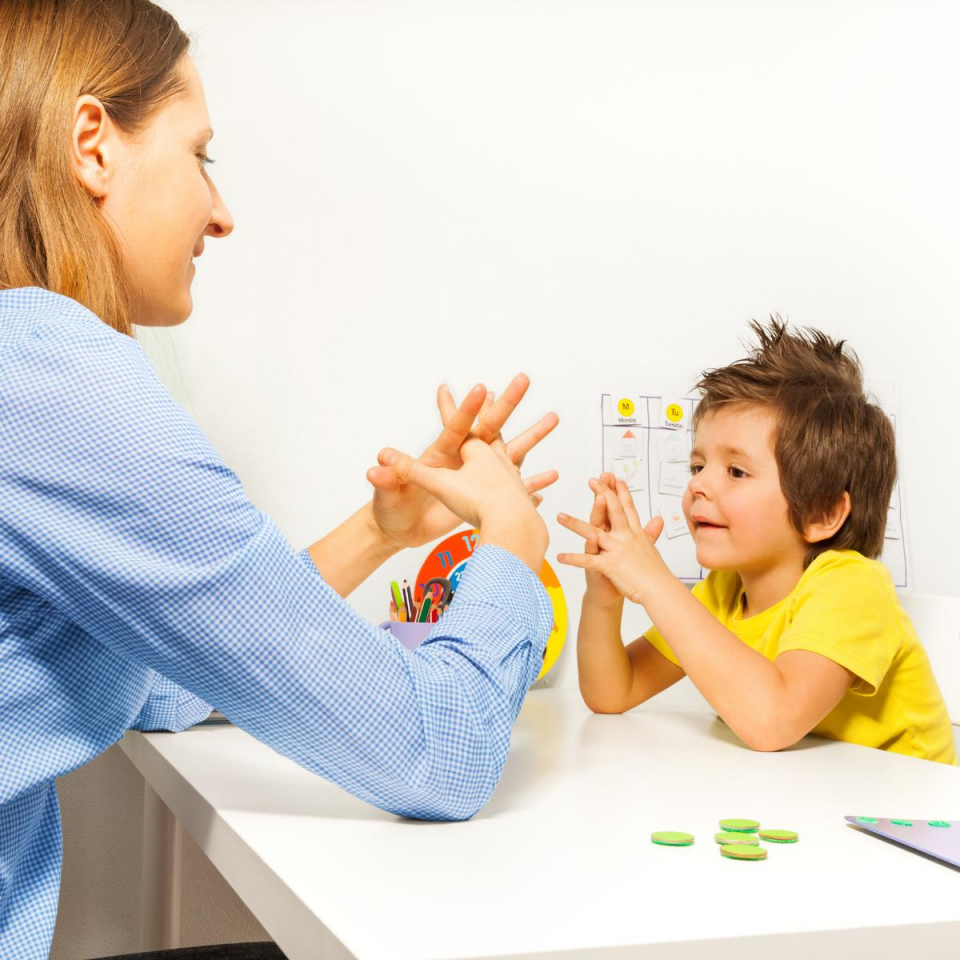 Otizmde Duyu Bütünleme (Yüz Yüze)